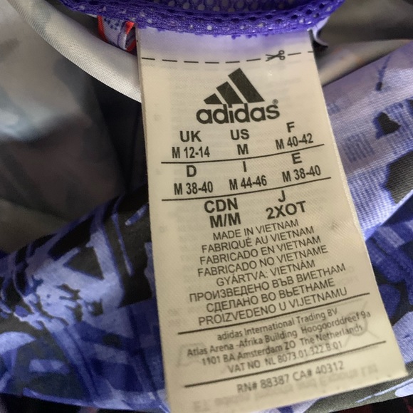 💜HOST PICK💜✨ADIDAS Wind Stopper in a size Medium✨ - Picture 2 of 3